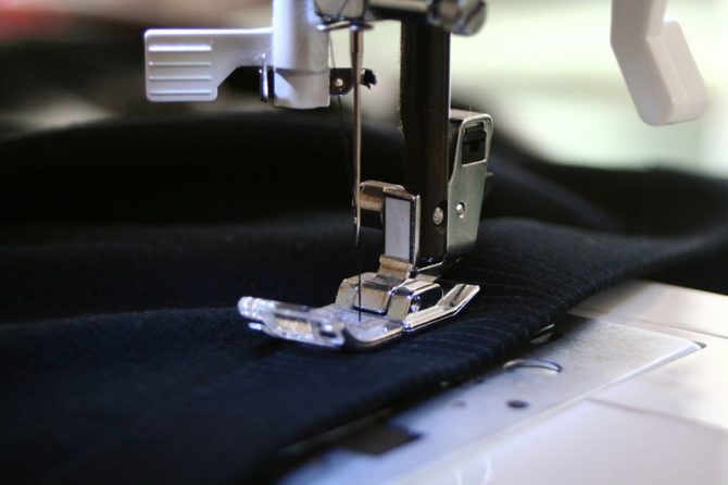 Accesorios esenciales para coser a máquina