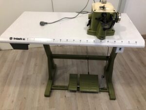 Maquina para coser piel con pelo reacondicionada - Imagen 3