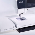 Mesa Extensible Pfaff con guia ajustable